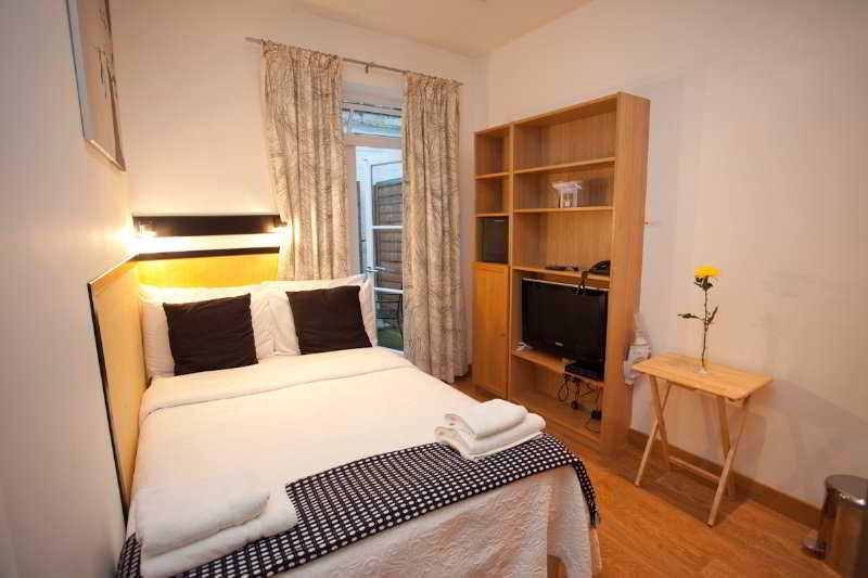 Studios2let Апартаменты *